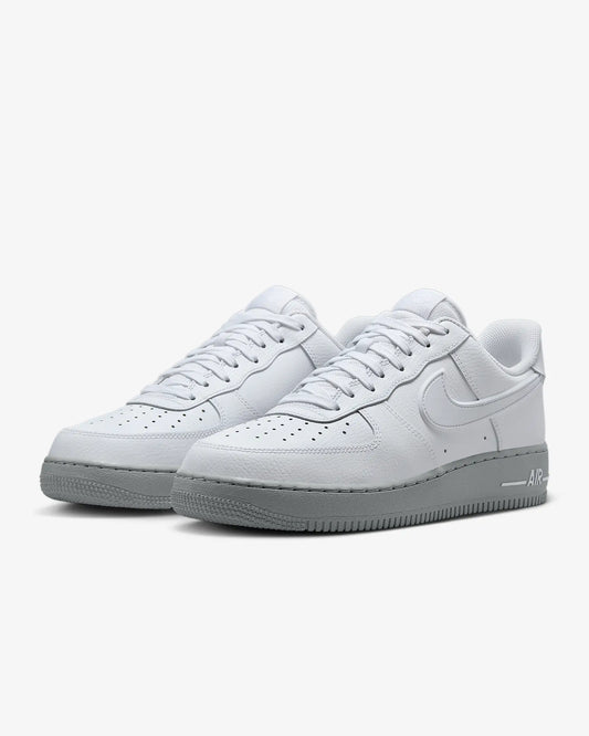 Nike Air Force 1 '07